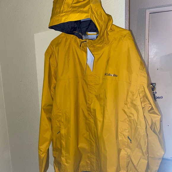COLUMBIA YELLOW LIGHTWEIGHT RAINCOAT NWT - Picture 2 of 4